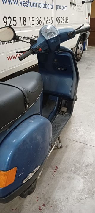 Vespa Cosa LX200 Azul 1991