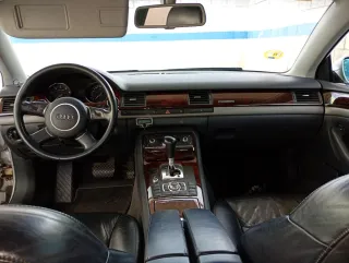 Audi A8 2003