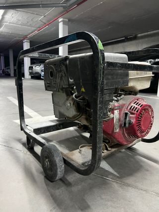 Grupo Soldadora Sincro180A Motor HONDA profesional