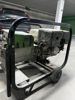 Grupo Soldadora Sincro180A Motor HONDA profesional