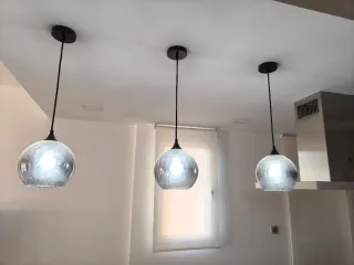 Lámparas colgantes cristal y metal