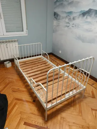 Cama infantil blanca