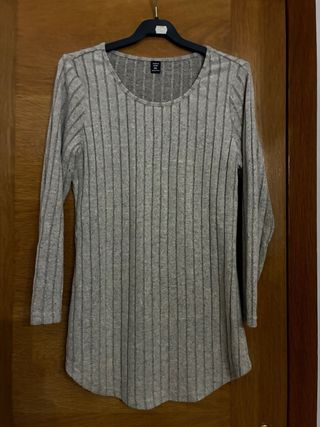 Liquidación de jerseis y ropa de invierno