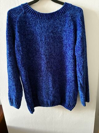 Liquidación de jerseis y ropa de invierno