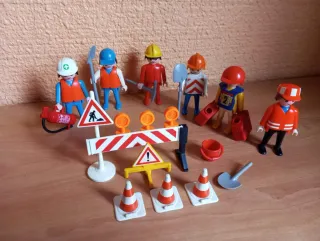493. Playmobil lote figuras años 90