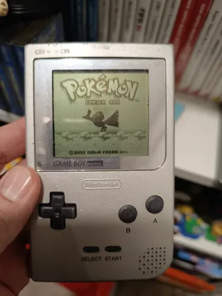 Game boy pocket MGB-001