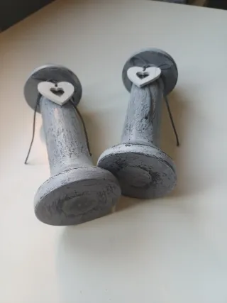 2 Candelabros de madera