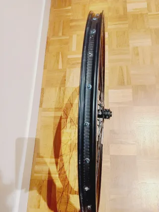 Rueda Delantera Zipp 101 XPLR