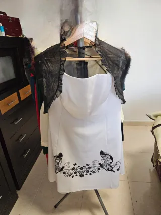 Vestidos de fiesta y trajes chaqueta