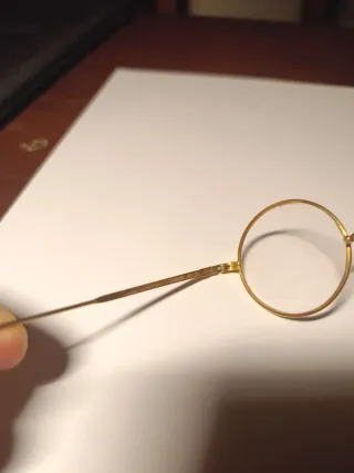 Occhiali tondi stile Lennon oro 14kt