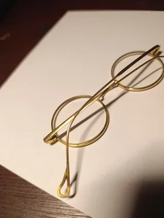 Occhiali tondi stile Lennon oro 14kt