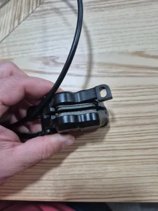 Frenos Shimano MT420 4 pistones