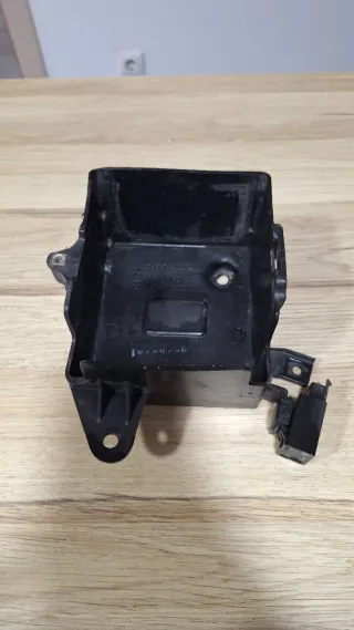 Caja Fusible Batería Honda CBF 250