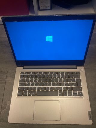 Portátil Lenovo IdeaPad 3 14ADA05