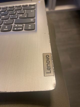 Portátil Lenovo IdeaPad 3 14ADA05