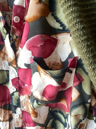 Camisa estampada hojas