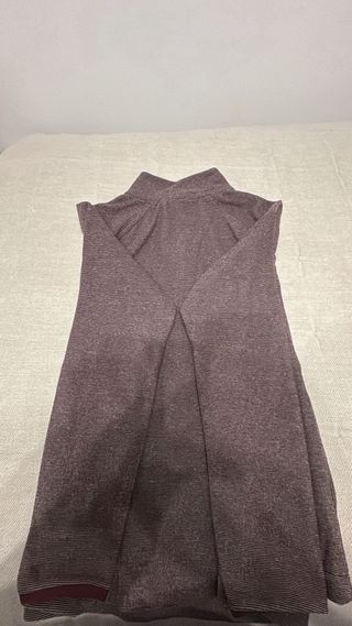 Chaqueta deportiva morada