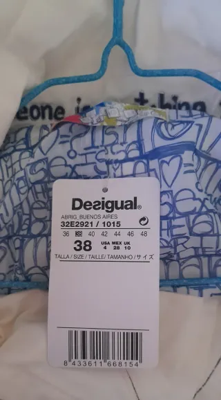 ABRIGO-GABARDINA MUJER DESIGUAL