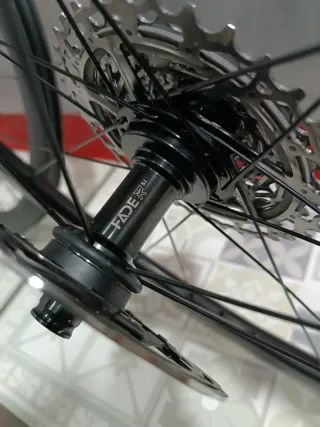 Ruedas de carbono Newmen ADVANCED A50