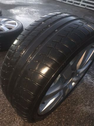 Llantas Audi 18” con neumáticos