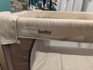 Cuna de viaje plegable