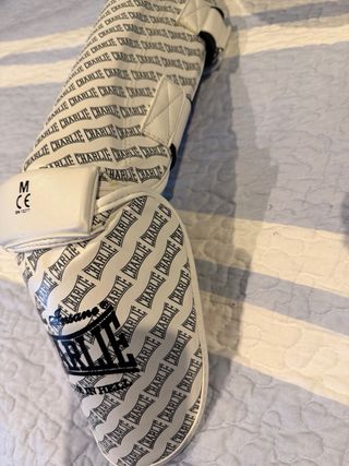 Protecciones Kick Boxing Charlie Talla M