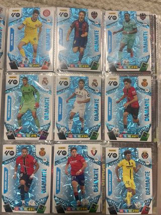 Panini Adrenalyn XL 25-26