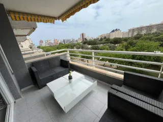 PLAYA DE GANDIA. Excelente apartamento