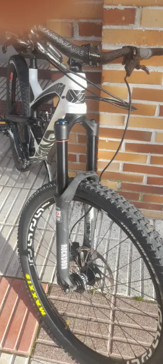 Bici Doble Suspensión CAPRA Talla M