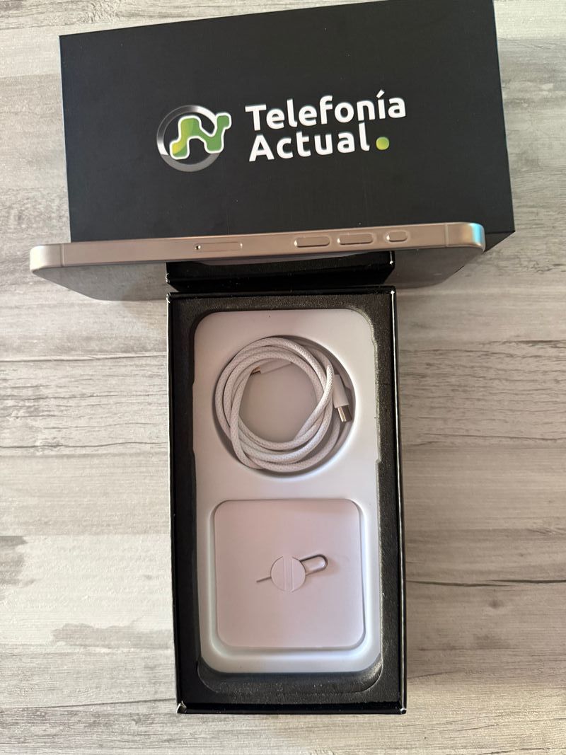 iPhone 15 Pro Max 256gb  con factura y garantía afbeelding 3