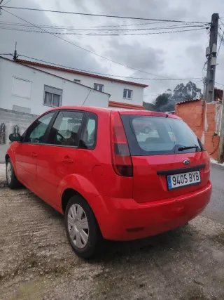 Ford Fiesta 2004