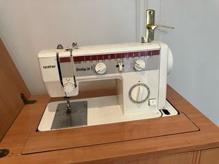Máquina de coser Brother Prestige 20