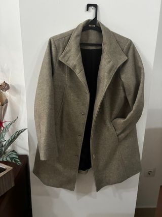 Abrigos Talla L y XL