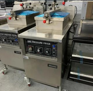 Freidora a Presión: movil 643849808