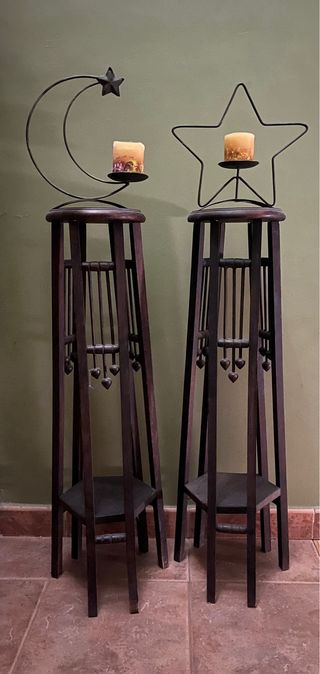 2 Pedestales Maceteros Madera con Portavelas