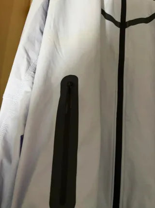 Giacca leggera Nike viola