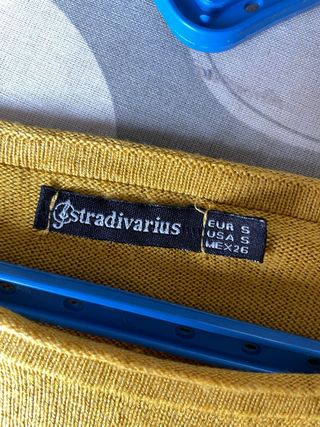 Chaleco amarillo de punto