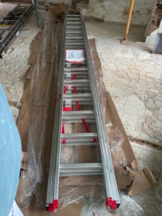 Escalera aluminio profesional 3x15 A ESTRENAR