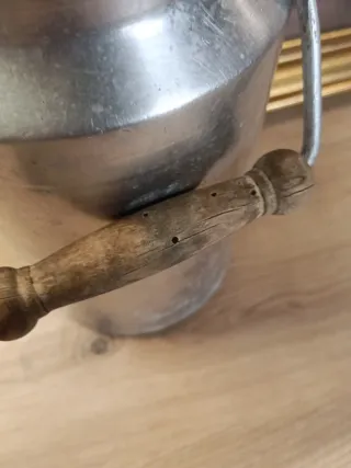 Lechera y jarra antiguas