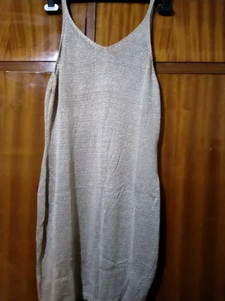 Vestido dorado tejido sin estrenar