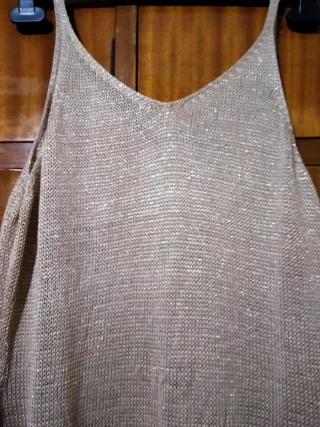 Vestido dorado tejido sin estrenar