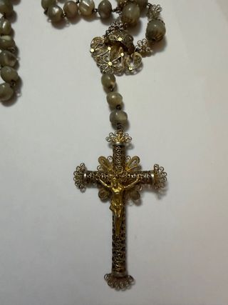 Rosario antiguo nácar y filigrana