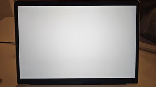 MacBook Pro 13 2019 i5 Plata