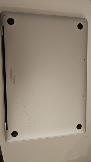 MacBook Pro 13 2019 i5 Plata