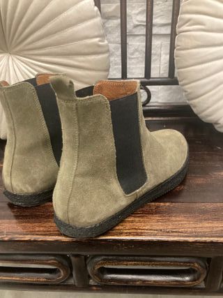 Botines Chelsea Verde Oliva