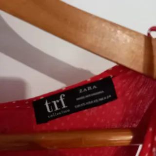 Zara Camisa sin mangas floral XS