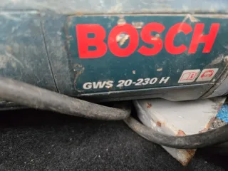 Radial Bosch GWS 20-230 H