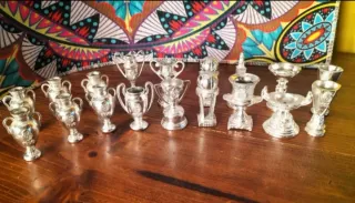 18 Mini Copas Real Madrid Exposición