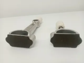 Candelabros artesanales de metal