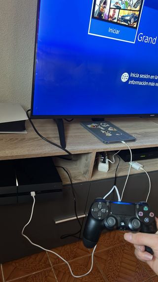 PS4 (PlayStation 4) Negra Funciona Perfecto